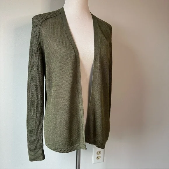 Loft Linen Rayon Blend Olive Green Cardigan No Closure Sage Army, size Medium - Picture 2 of 16
